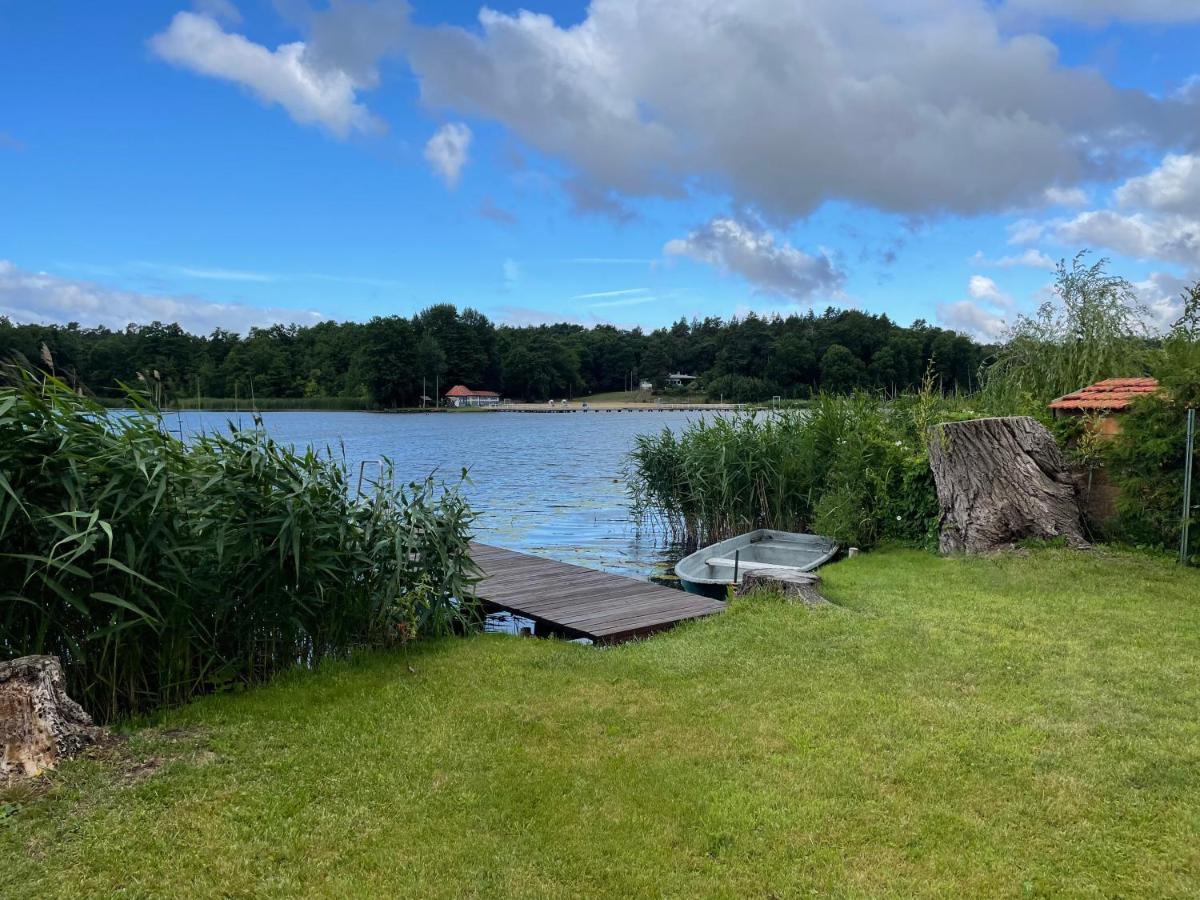Schönes Loft mit Seeblick Dargun Exterior foto